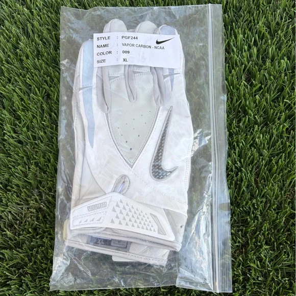 NEW PRO STYLE NIKE VAPOR JET CARBON WR FOOTBALL GLOVES - Picture 3 of 4